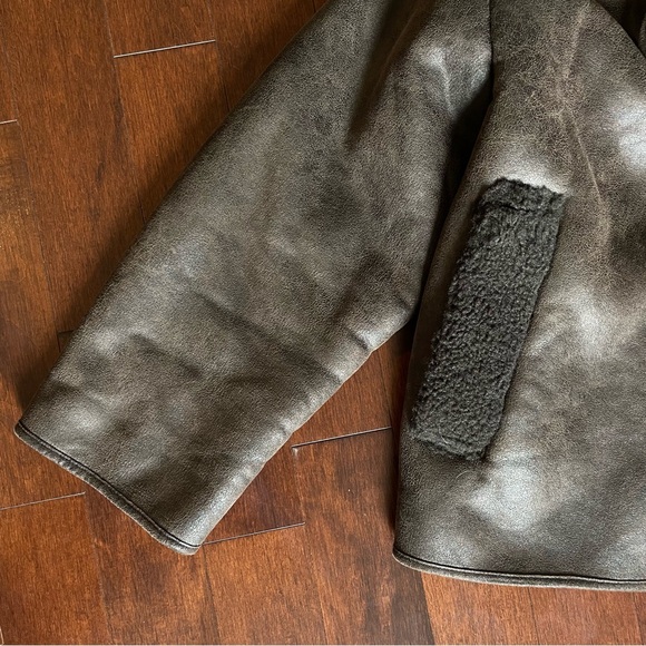 Vintage brown sherpa coat 🍂🧥 - Picture 2 of 2
